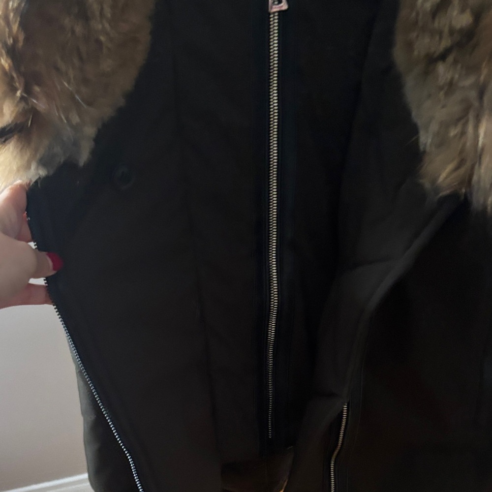 Women's Fur-Trimmed Parka Coat - Picture 6 of 7